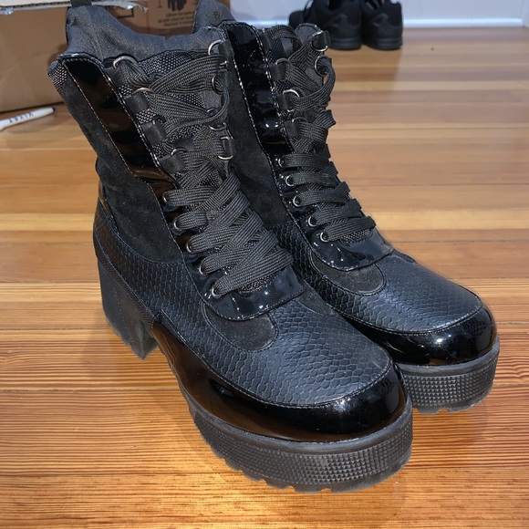 EGO official boots - Picture 2 of 2